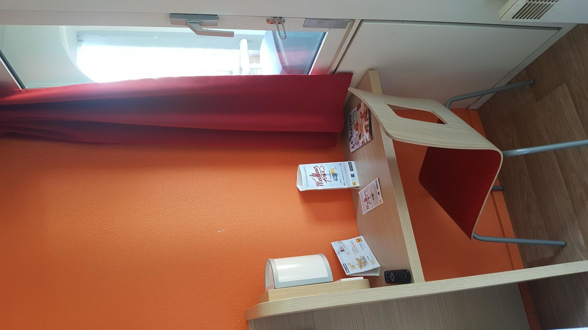 Premiere Classe Metz Sud Jouy Aux Arches Exteriör bild
